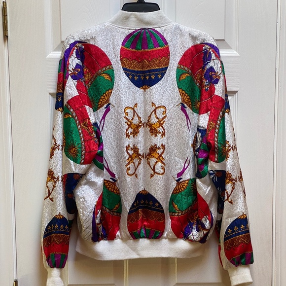 Vintage Bomber Jacket White Balloons. - Picture 2 of 4